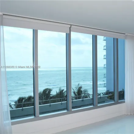 Image 9 - 6897 Collins Avenue, Atlantic Heights, Miami Beach, FL 33141, USA - Condo for rent