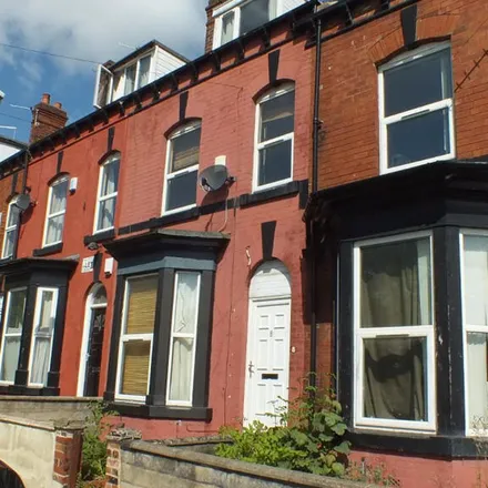 Rent this 5 bed apartment on Ashville View in Leeds, LS6 1LL