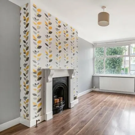 Rent this 3 bed townhouse on Camrose Avenue in London, TW13 7BN