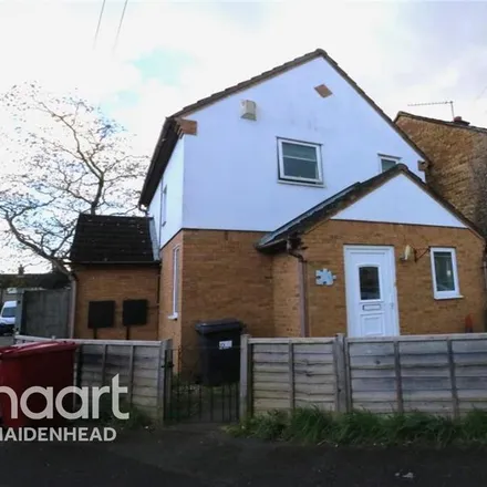 Rent this 2 bed house on Lincoln Way in SL1 5RG, United Kingdom