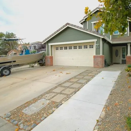 Buy this 4 bed house on 1423 Escolar Court in Davis, CA 95618