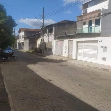Rent this 4 bed house on Rua Carlos Dias in São Paulo, Governador Valadares - MG