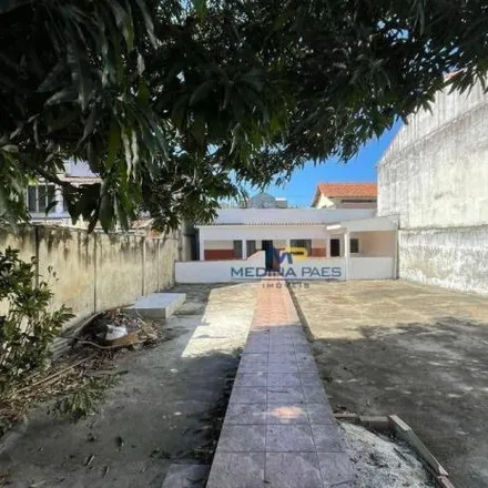 Buy this 3 bed house on Rua Professor Altivo in Mutuaguaçu, São Gonçalo - RJ