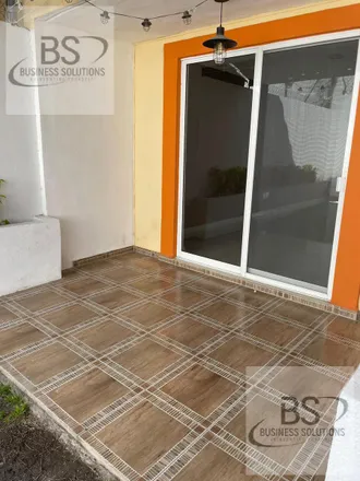 Rent this studio house on Calle Pino in Delegación Epigmenio González, 76147 Querétaro