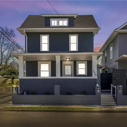 Buy this 3 bed house on 114 Glencoe Avenue in Walnut Hills, Dayton