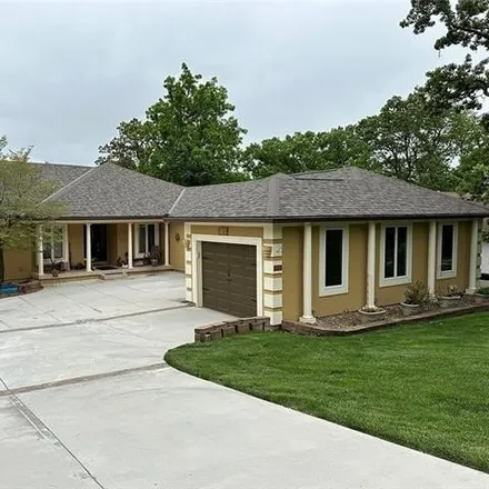 Buy this 6 bed house on North Winnebago Drive in Lake Winnebago, Cass County