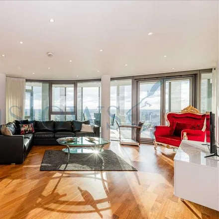Rent this 2 bed apartment on The Tower Hotel in Great West Road, London