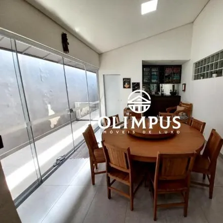 Image 2 - Rua das Juritis, Cidade Jardim, Uberlândia - MG, 38412-118, Brazil - House for sale