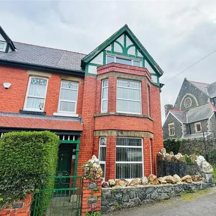 Buy this 4 bed townhouse on North Wales Expressway in Penmaenmawr, LL34 6AJ