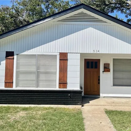 Rent this 3 bed house on 598 East College Street in Seguin, TX 78155