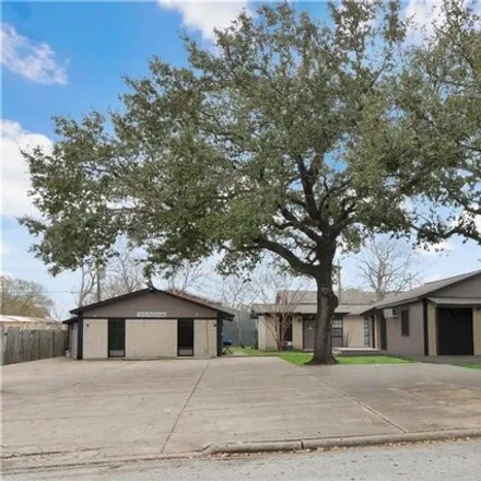 Buy this 8 bed house on Second Baptist Church in Holloman Drive, Port Lavaca