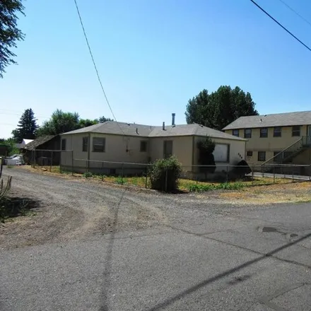 Image 1 - 590 D Street, Tulelake, Siskiyou County, CA 96134, USA - House for sale
