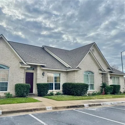 Image 1 - 318 Fraternity Row, College Station, TX 77845, USA - Condo for sale