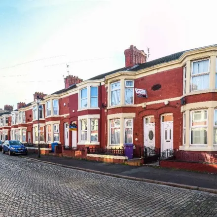Rent this 4 bed room on 86 Edinburgh Road in Liverpool, L7 8RF