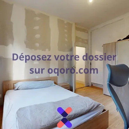 Rent this 3 bed apartment on 11 Allée des Troënes in 63000 Clermont-Ferrand, France