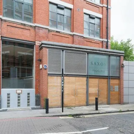 Image 8 - Saxon House, 56 Commercial Street, Spitalfields, London, E1 6RW, United Kingdom - Apartment for rent