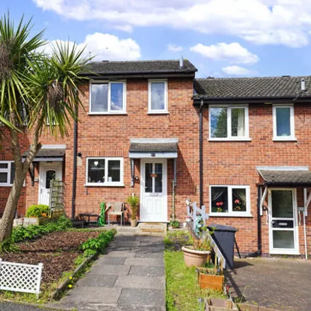 Buy this 2 bed townhouse on Sandhurst Close in Leicester, LE3 6RQ