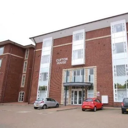 Image 1 - Clifton House, Thornaby Place, Thornaby-on-Tees, TS17 6SD, United Kingdom - Room for rent