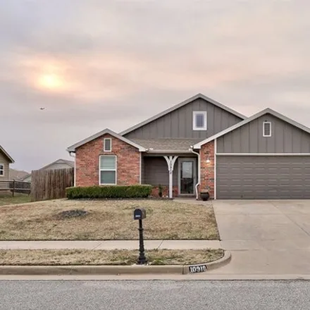 Rent this 3 bed house on 11006 North 117th Place in Owasso, OK 74055
