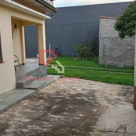 Rent this studio house on Rua Bernardo Morelli in Vila Guarani, Mauá - SP