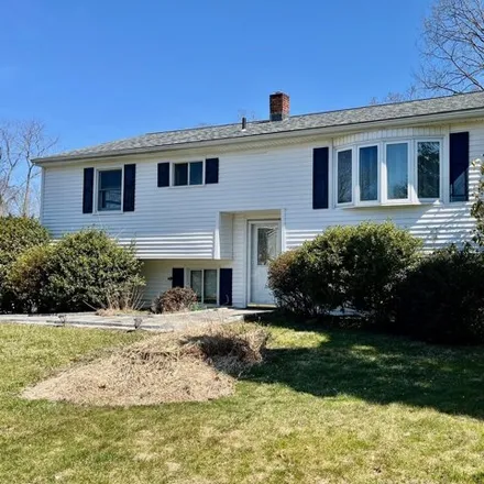 Buy this 3 bed house on 3 Polaris Drive in New Milford, CT 06776