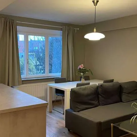Rent this 2 bed apartment on Student house in Avenue Général Bernheim - Generaal Bernheimlaan, 1040 Etterbeek