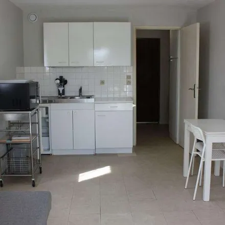 Rent this 1 bed apartment on Intermarché Super Lardy in Rue Jacques Cartier, 91510 Lardy
