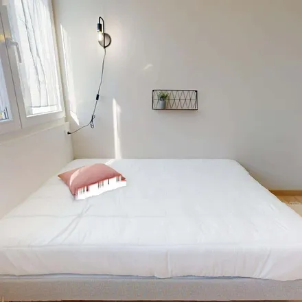Rent this 1 bed apartment on Les Chênes in Avenue Henri Dunant, 64000 Pau