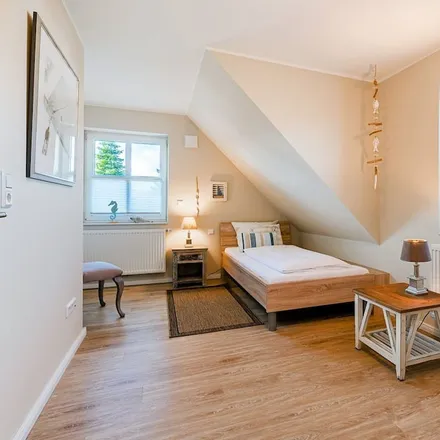 Rent this 3 bed duplex on 26736 Krummhörn