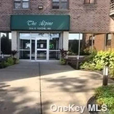 Buy this 2 bed condo on 191-55 Foothill Avenue in New York, NY 11423