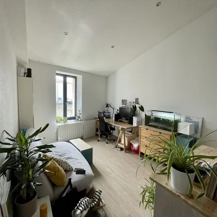 Image 5 - Boulevard Jacques Bingen, 63000 Clermont-Ferrand, France - Apartment for rent