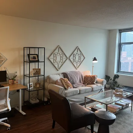 Rent this 1 bed apartment on West Kinzie Street in Chicago, IL 60661