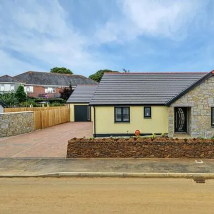 Buy this 3 bed house on unnamed road in Tremenheere, TR13 0FN
