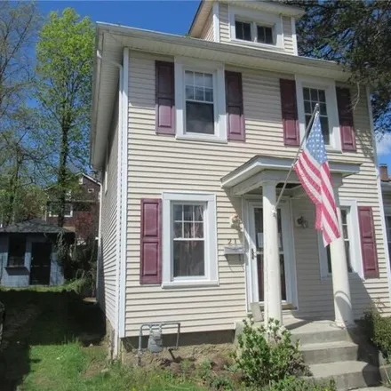 Image 2 - 19 Forsyth Place, City of Newburgh, NY 12550, USA - House for sale