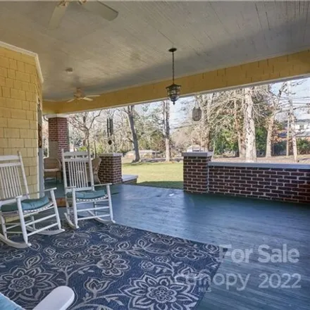 Image 9 - 235 West Old Post Road, Cherryville, NC 28021, USA - House for sale