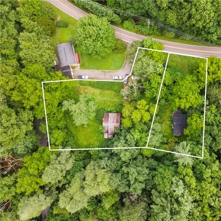 Image 3 - 144 Old Lakey Gap Road, Black Mountain, Buncombe County, NC 28711, USA - House for sale