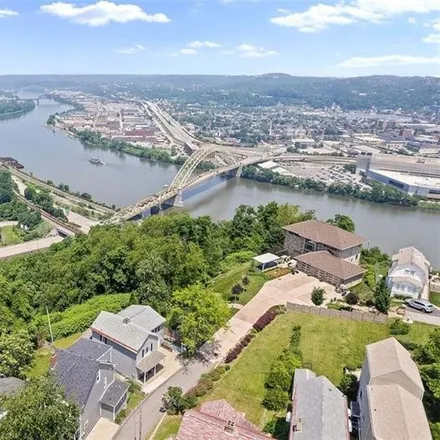 Image 2 - 1 Meta Street, Pittsburgh, PA 15211, USA - House for sale