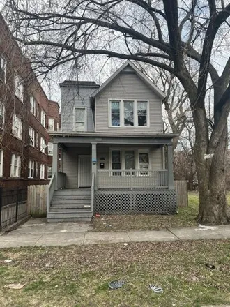 Buy this 4 bed house on 5609 South Green Street in Chicago, IL 60621