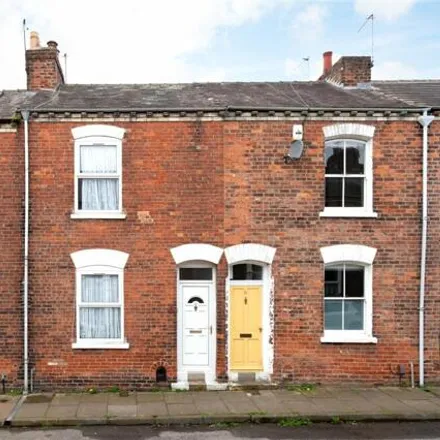 Buy this 2 bed townhouse on Upper St Pauls Terrace in York, YO24 4BP