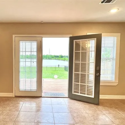Rent this 3 bed house on 165 Lakeside Drive in Rockwall, TX 75032