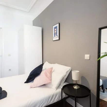 Rent this 11 bed apartment on Calle de la Magdalena in 8, 28012 Madrid