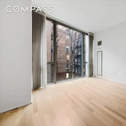 Image 3 - 110 3rd Avenue, New York, NY 10003, USA - Condo for rent