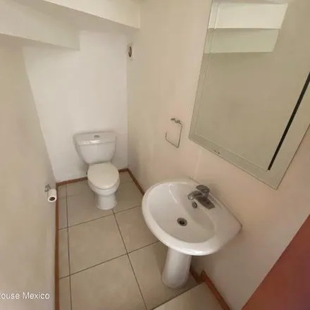 Rent this studio house on Calle Lago Yalahan in 76100 Juriquilla, QUE