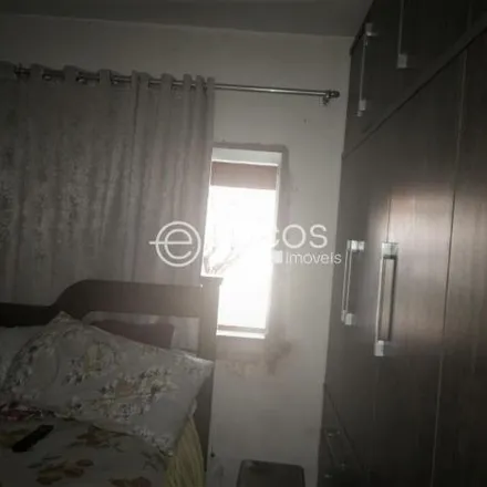 Buy this 5 bed house on Rua Cometa in Maravilha, Uberlândia - MG