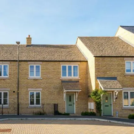 Buy this 2 bed house on unnamed road in Lower Slaughter, GL54 2RW