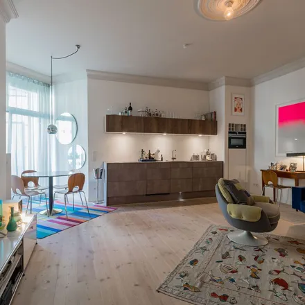 Rent this 2 bed apartment on Winsstraße 59 in 10405 Berlin, Germany