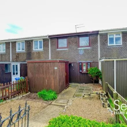 Buy this 3 bed townhouse on Mandarin Cycles in 1 Penn Grove, Norwich