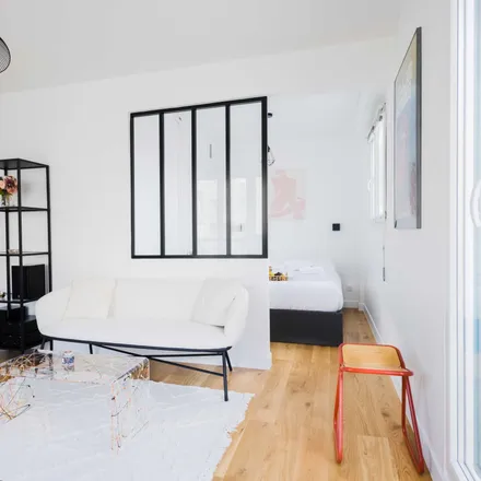 Image 6 - 8 Rue Dupleix, 75015 Paris, France - Apartment for rent