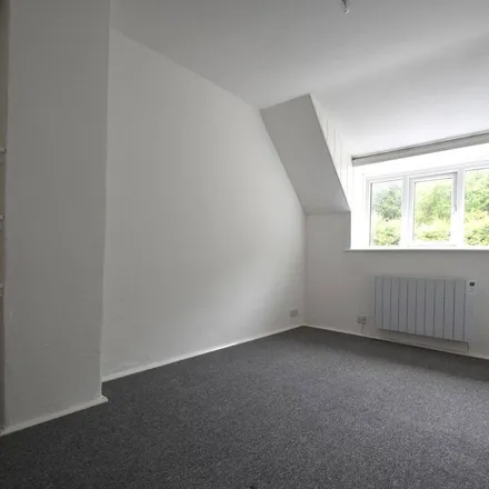 Rent this 3 bed apartment on Bowcombe Road in Bowcombe, PO30 3JB