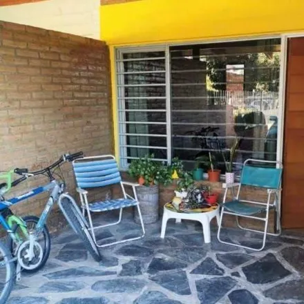 Buy this 2 bed house on Gobernador Peña in Departamento Punilla, Villa Carlos Paz
